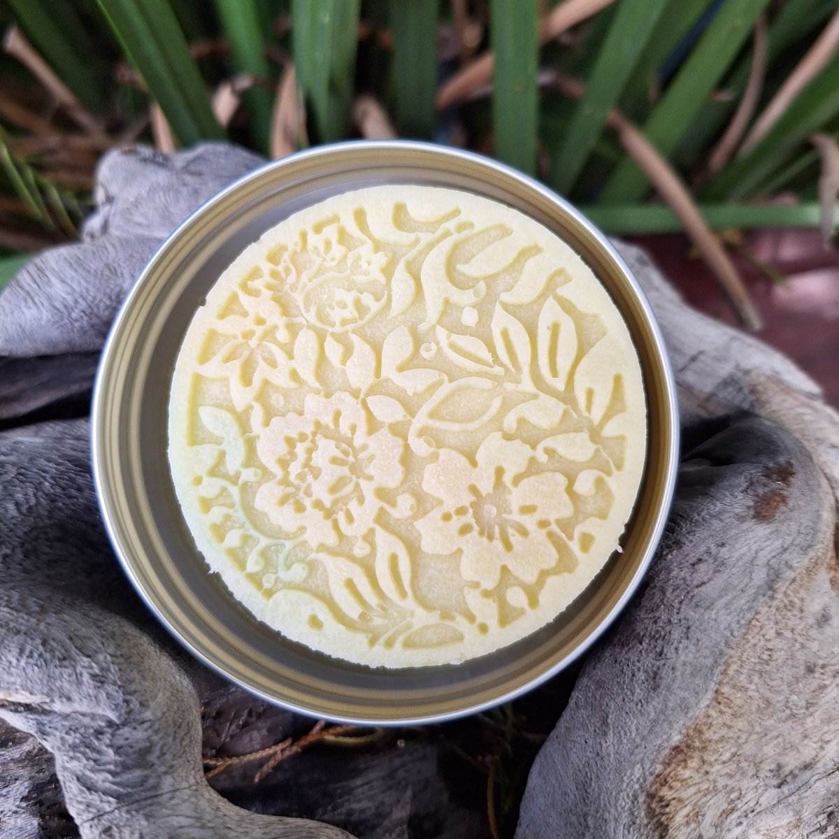 (Pure) Shower Lotion Bar with cocoa and shea butter for deep skin hydration.