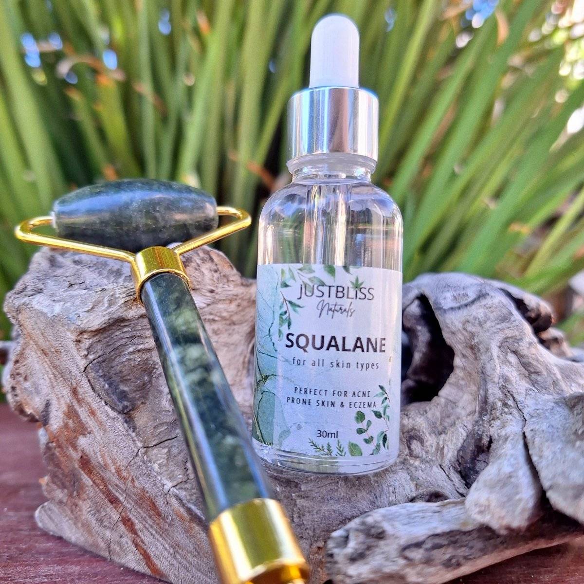 GIFT BOX: Jade Roller & Squalane Oil - JUSTBLiSS Naturals