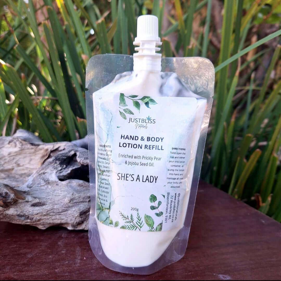 Hand and body lotion refill (200g) with prickly pear and jojoba seed oil in eco-friendly pouch.