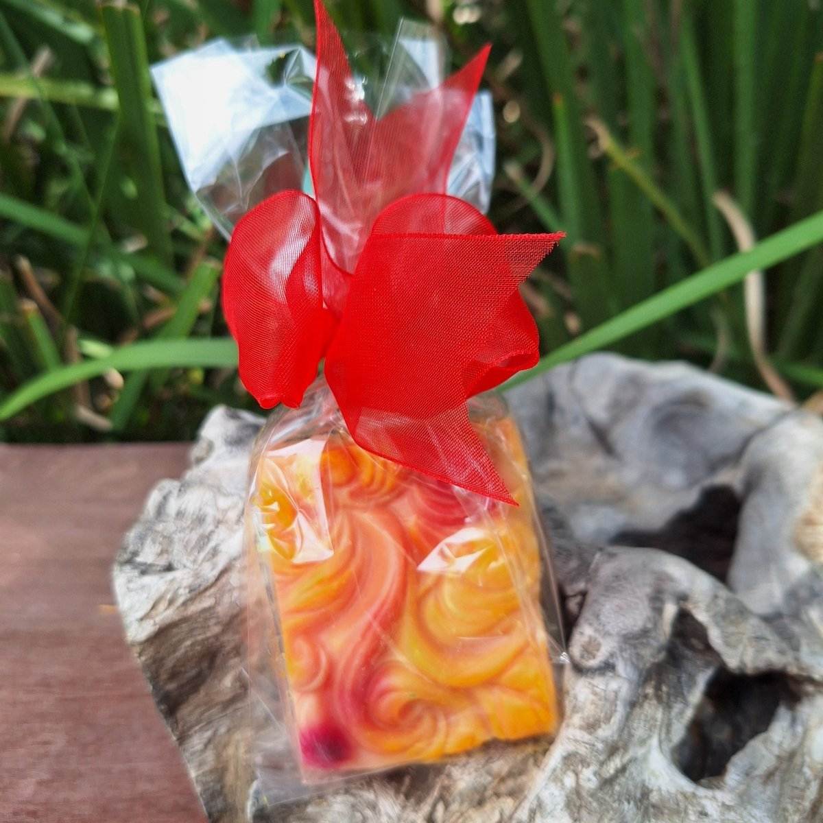 SOAP BAR: Valentines Day (Glycerine) - JUSTBLiSS Naturals